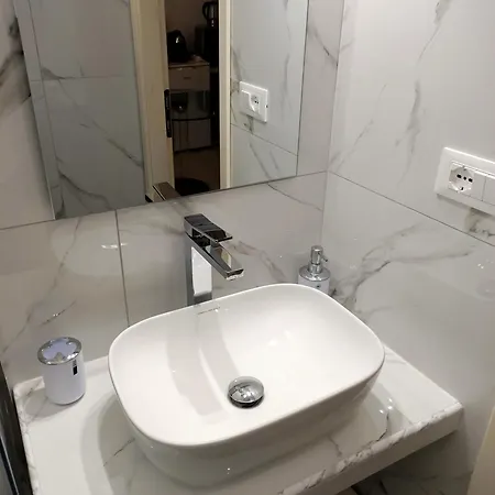Διαμέρισμα House Pratello 5 *