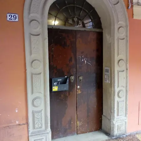 House Pratello 5 Διαμέρισμα *